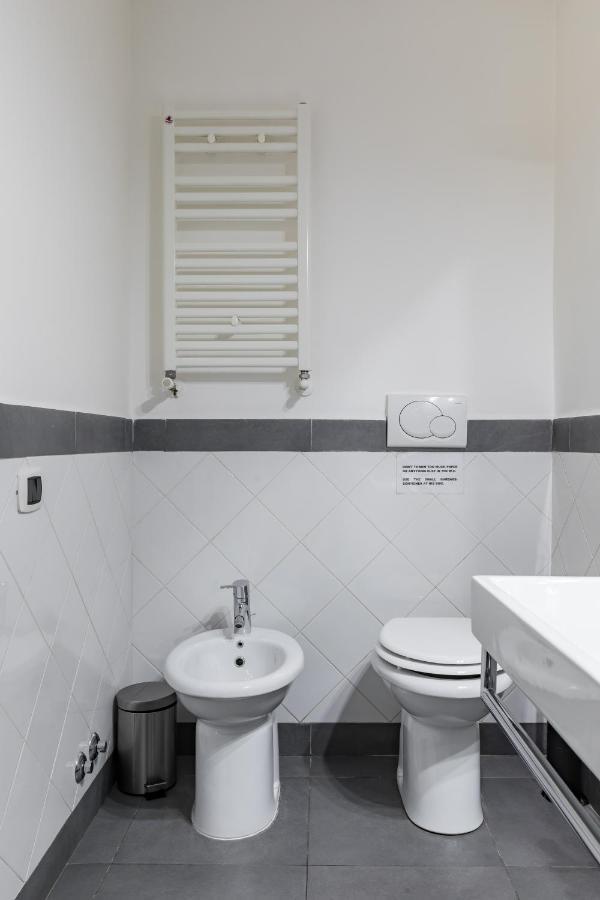 Trevi Fountain Modern Loft Apartment ローマ エクステリア 写真