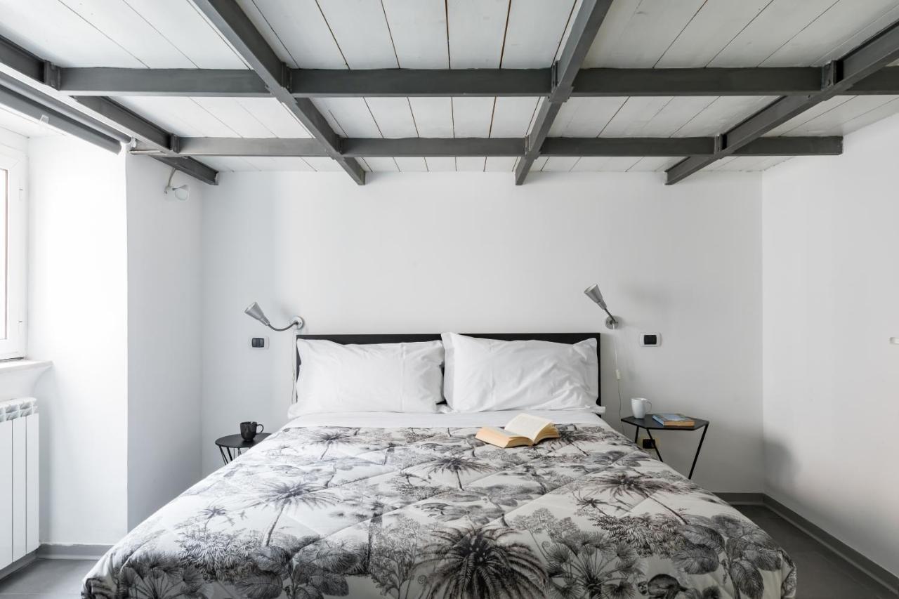 Trevi Fountain Modern Loft Apartment ローマ エクステリア 写真