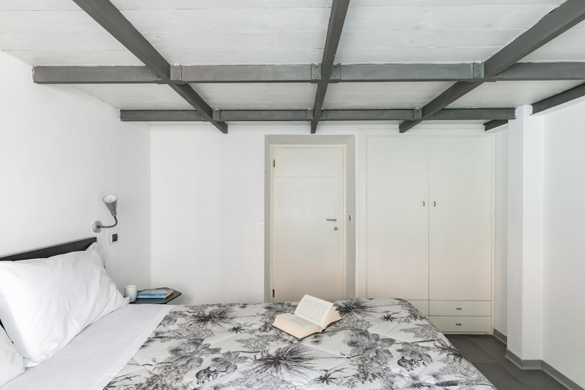 Trevi Fountain Modern Loft Apartment ローマ エクステリア 写真
